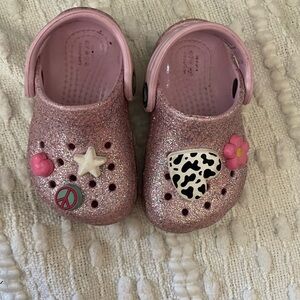 CROCS Kids' Glitter Pink Clogs with Charms